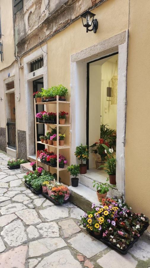 Prestige Old Town Apartment Corfu  Exterior photo